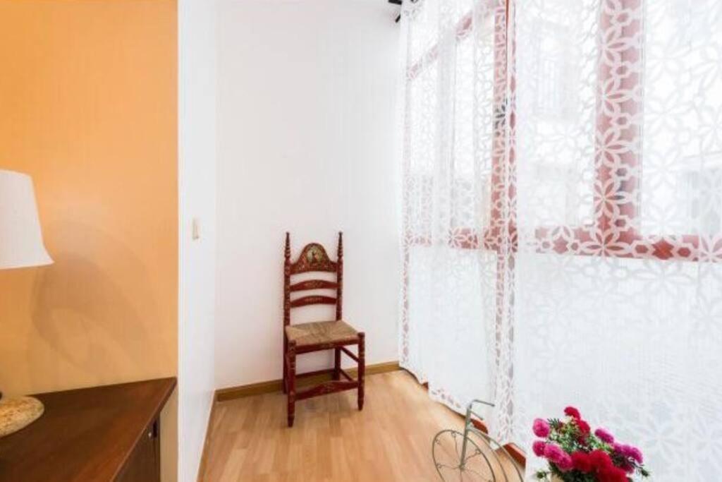 Luminoso Apartamento En Lavapies-Tirso De Molina Madrid Exterior foto